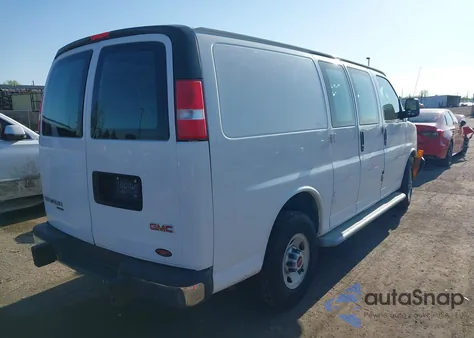 2016 GMC Savana 2500 Work Van z USA, uszkodzony, nr VIN 1GTW7AFF8G1259816